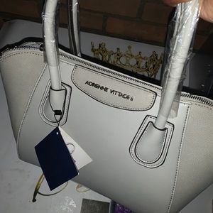 Adrienne Vittadini hand bag